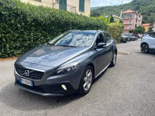 VOLVO V40 cross country 1.6 d2 momentum